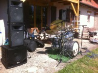 /album/concert-%c3%a0-cr%c3%a8vecoeur-le-petit/blacout-repete-18052014-026-jpg/